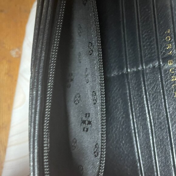 Tory Burch Black Pebbled Leather Continental Wallet with Whipstitch Trim - Picture 4 of 5